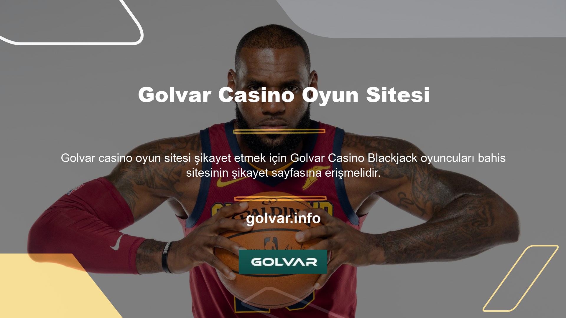 Siteye yorum yapmak için kullanıcıların önce hesaplarına giriş yapmaları gerekir